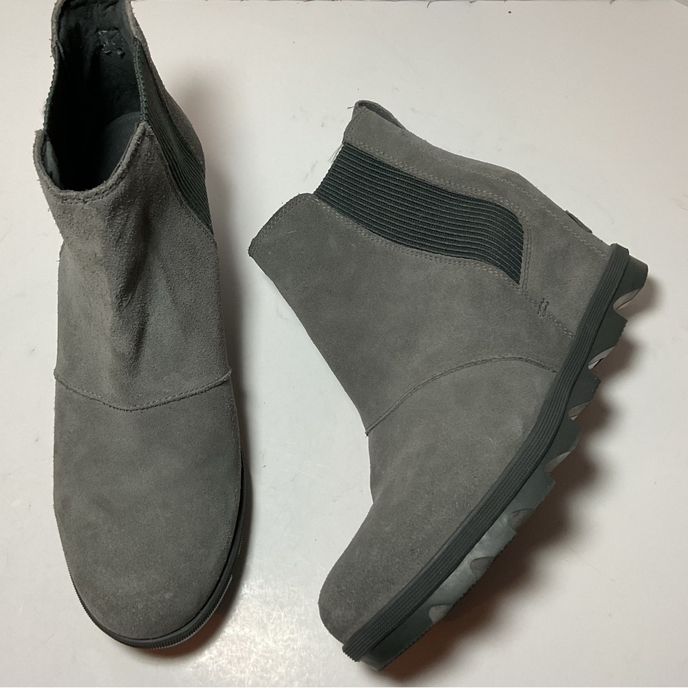 Sorel Joan of Arctic Wedge LL Chelsea Boot Gray